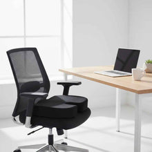 Memory Foam Seat Cushion 45 × 36 × 7cm | وسادة جلوس بإسفنج الذاكرة