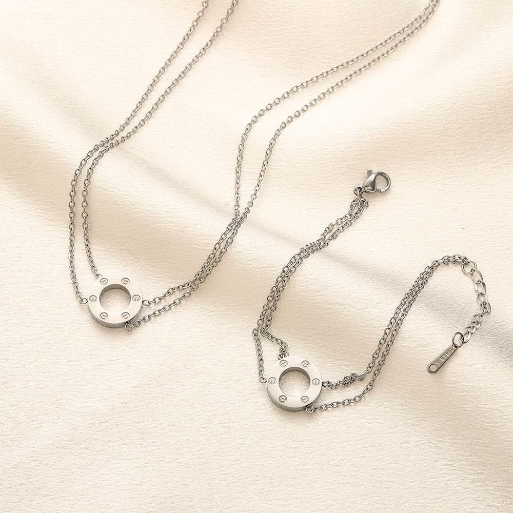 Love Screw Circle Jewellery Set – Necklace & Bracelet | طقم مجوهرات حلقة سكرو اللوف