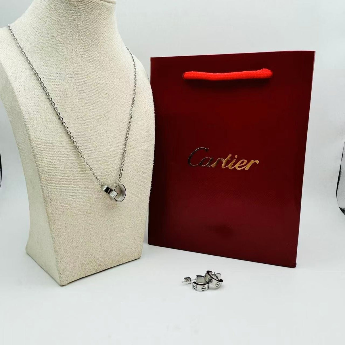 Love Screw Ring Jewellery Set – Necklace & Earrings | طقم مجوهرات حلقة اللوف سكرو