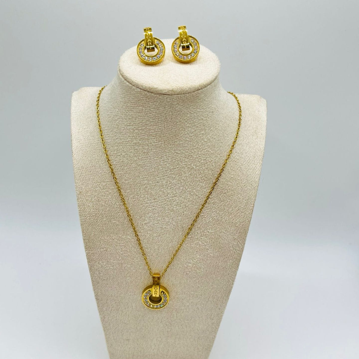 Circle Pendant Necklace & Earrings Set – Gold-Tone Crystal Pavé