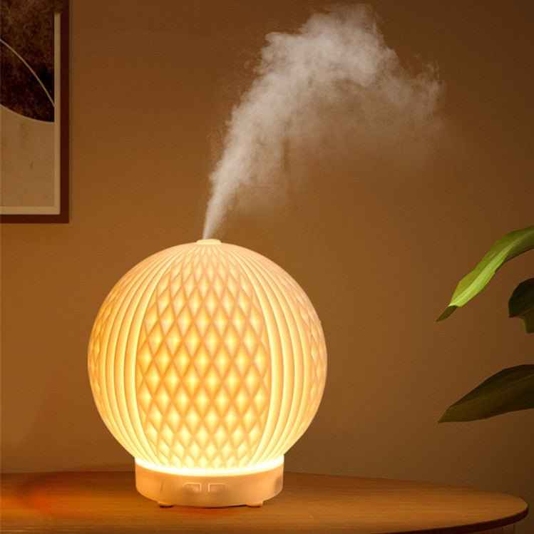 Flame Effect Aroma Humidifier – 200ml USB Mist Diffuser