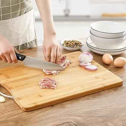 لوح تقطيع خشبي بمقبض – لوح مطبخ طبيعي بأسلوب الخيزران